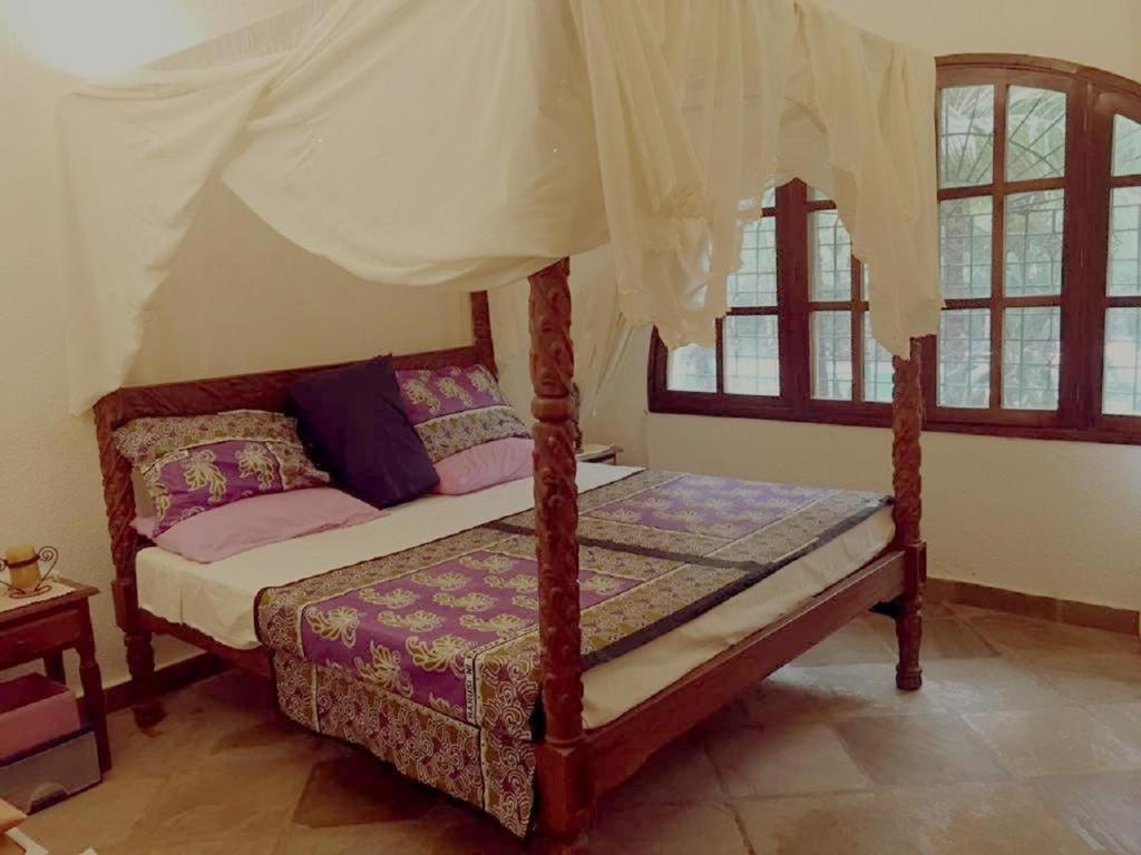 Hotel Giulia Patio House Watamu Exterior foto